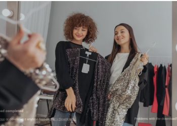 Embrace Your Curves: A Fashion Guide to Plus-Size Dresses