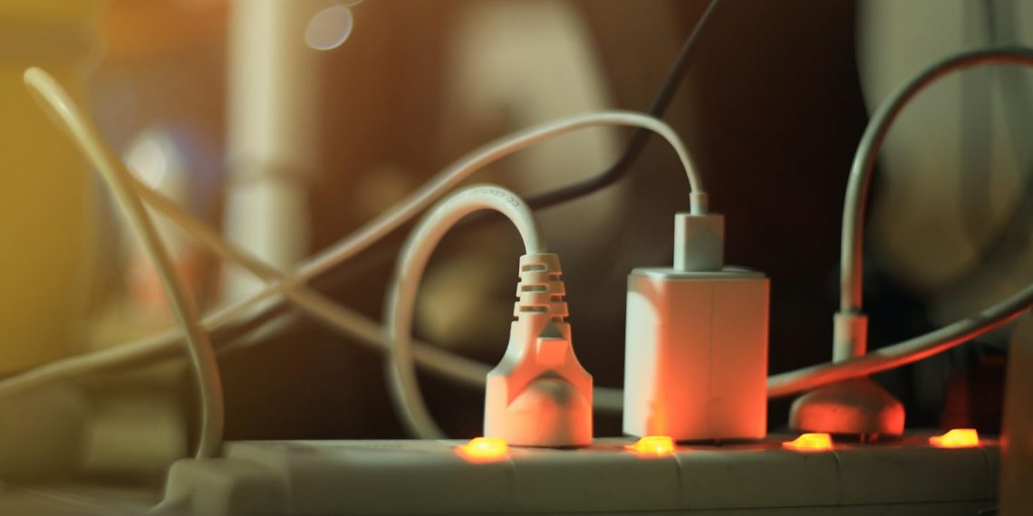 What kind of electrical services does an experienced electrician offer?